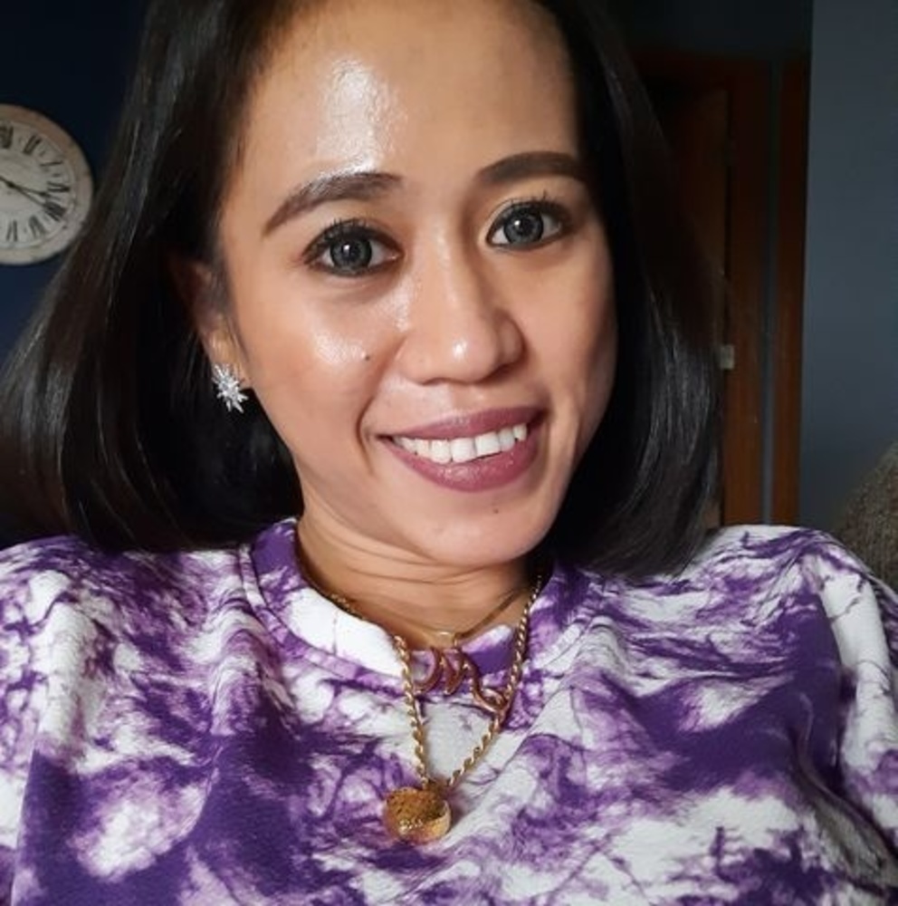 Meet your Posher, Mary ann easter